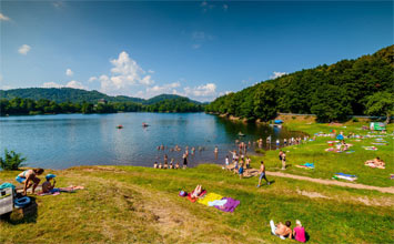 Počúvadlianske jazero